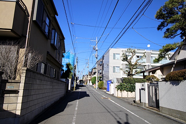 途中街並み