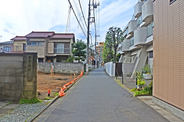 駒沢大学の土地 売地 駒沢公園近隣で緑豊かな落ち着いた暮らしを Sumuzu スムーズ