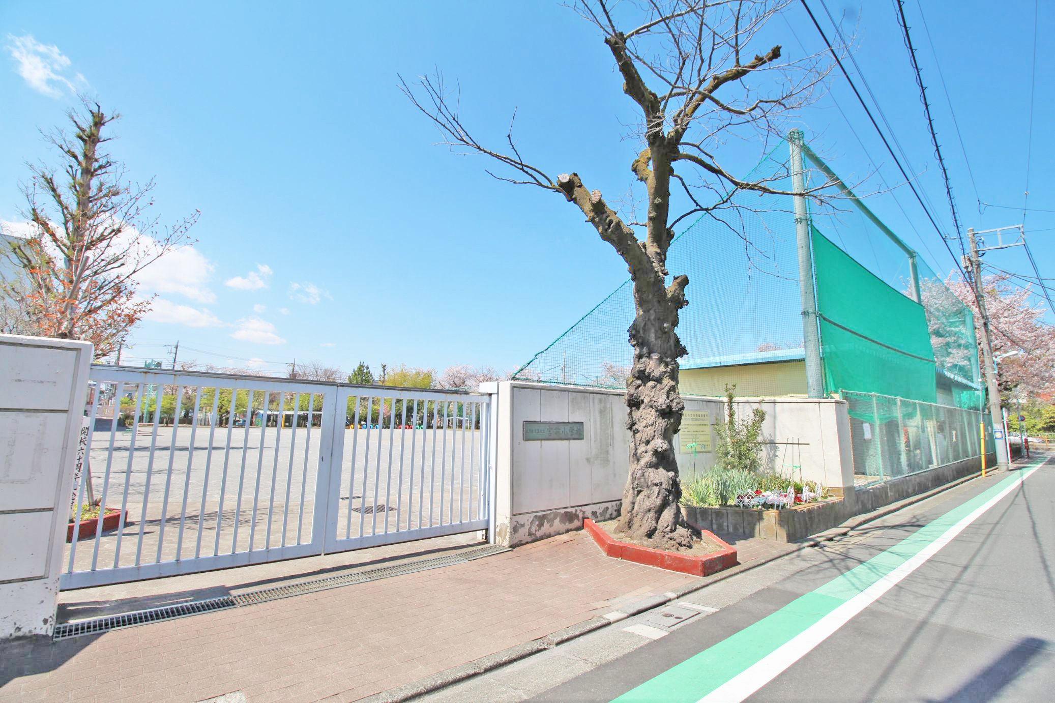 目黒区立宮前小学校2