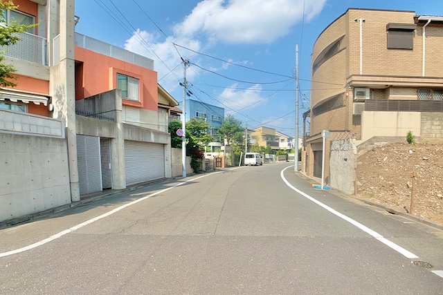 前面道路2