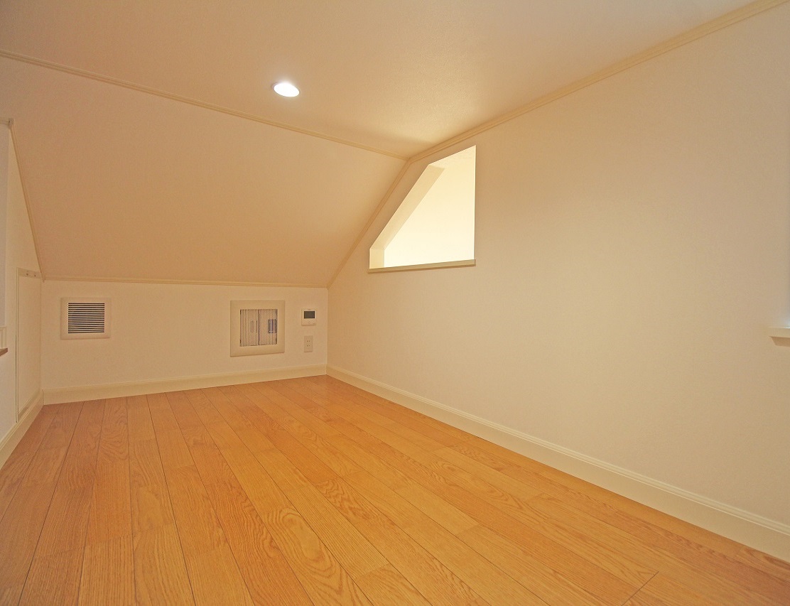 report_no19_loft